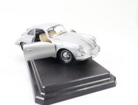 Bburago Modellauto PKW Porsche 356B Coupé 1961 silber OVP 1:24