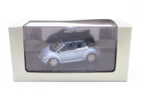 AUTOart 59756 Modellauto PKW VW New Beetle blau-metallic...