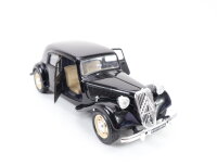 Bburago 1501 Modellauto PKW Citroen 15cv TA (1938) 1:24