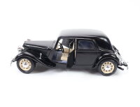 Bburago 1501 Modellauto PKW Citroen 15cv TA (1938) 1:24