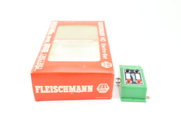 Fleischmann H0 6095 aus Weichenantriebsset Schalter und OVP