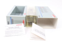 Märklin H0 37681 Elektrolok E-Lok blaugrau BR E18 15 DR / Digital NEM