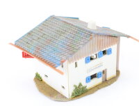 Spur N Gebäude Wohnhaus Alpenhaus Berghaus Almhaus