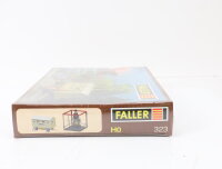 Faller H0 323 Gebäude Bausatz Kirmes Zubehör Hau den Lukas +Toilettenwagen