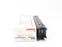 Märklin H0 4245 Personenwagen Schnellzugwagen 2.Kl. 18246 SNCF / NEM Licht OVP