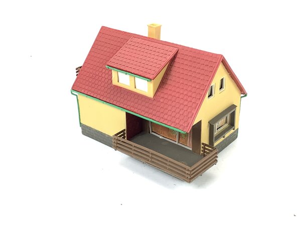 Spur H0 Gebäude Wohnhaus Einfamilienhaus
