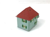 Spur H0 Gebäude Wohnhaus Einfamilienhaus / Pappe