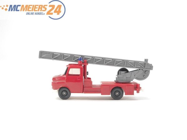 Wiking H0 1065/1C Modellauto Leiterwagen Opel Blitz (Haube eckig) rot 1:87 E73b