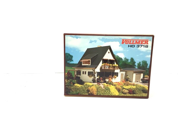 Vollmer H0 3718 Gebäude Bausatz Wohnhaus mit Garage OVP