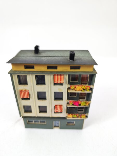 Vollmer N 7721 Gebäude Wohnhaus Stadthaus mit Ladenzeile