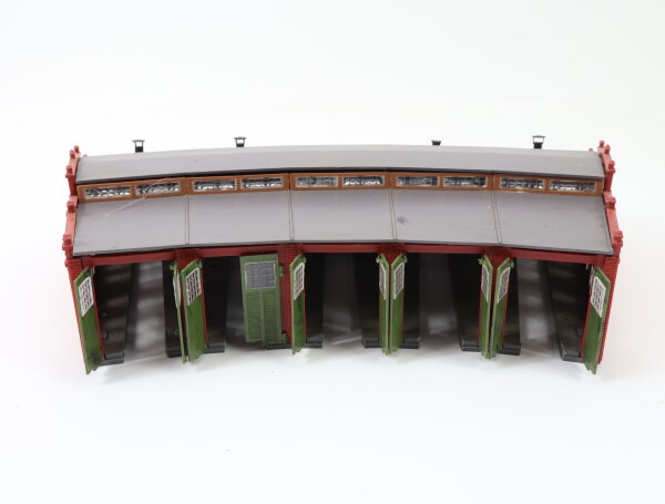 Arnold N 6384 Gebäude Lokschuppen Ringlokschuppen 5-ständig gebaut