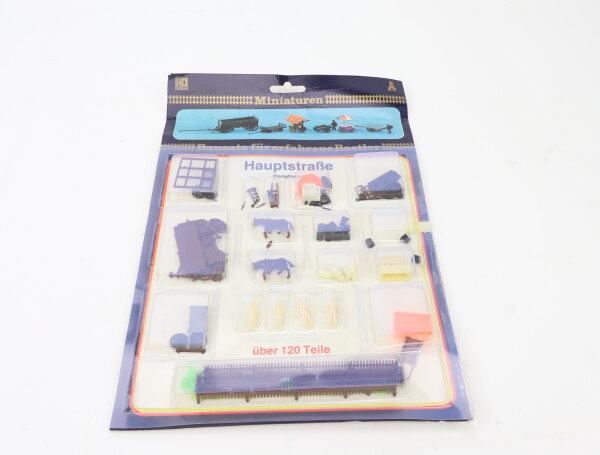 VEB Plasticart H0 16081 Ausschmückung Bausatz Hauptstraße (Dampflokzeit) OVP