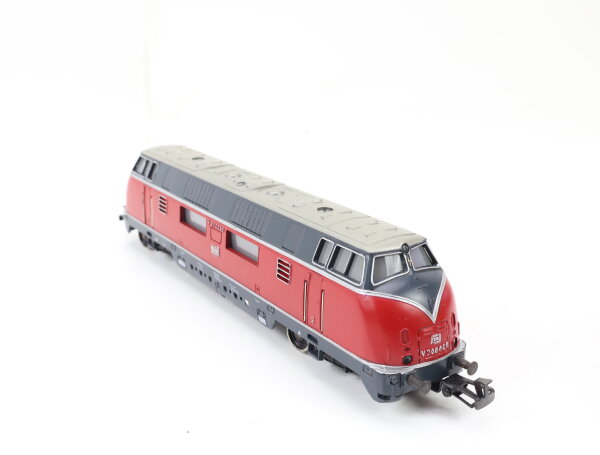 Märklin Hamo H0 Diesellok purpurrot-schwarzgrau BR V200 060 DR / DC