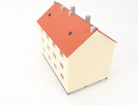 Auhagen H0 11402 Gebäude Mehrfamilienhaus gebaut