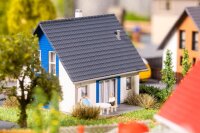 Faller Spur N 232146 Gebäude-Bausatz Einfamilienhaus Wohnhaus blau 1:160