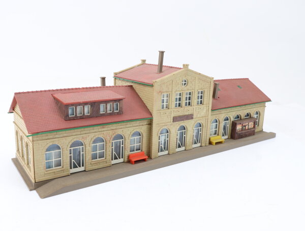 Kibri H0 E838 9516 39531 Gebäude Bahnhof "Steinheim" Fertigmodell 1:87