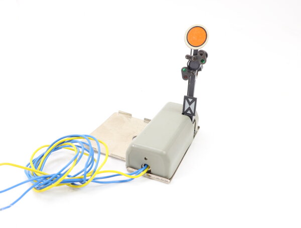 Märklin H0 7036 Signal Form-Vorsignal mit stellbarer Scheibe