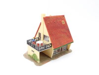 Faller H0 B-221 Gebäude Wohnhaus Einfamilienhaus Siedlerhaus mit Garage / gebaut