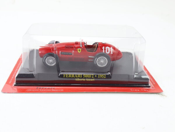 Altaya Modellfahrzeug Rennwagen Ferrari 500F2 1952 Alberto Ascari 1:43 OVP