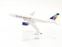 Modellflugzeug "Small Planet Airline" Airbus A320 / 1:400