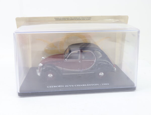 IXO Modellauto PKW Citroen 2CV6 Charleston (1982) mit Vitrine / 1:24 OVP