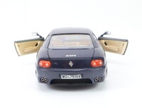 Bburago 3036 Modellauto PKW Rennwagen Ferrari 456 GT (1992) grau-blau 1:18