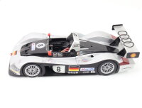 Maisto Modellauto Rennwagen Audi R8R Le Mans-Sieger (1999) silber-schwarz/ 1:18