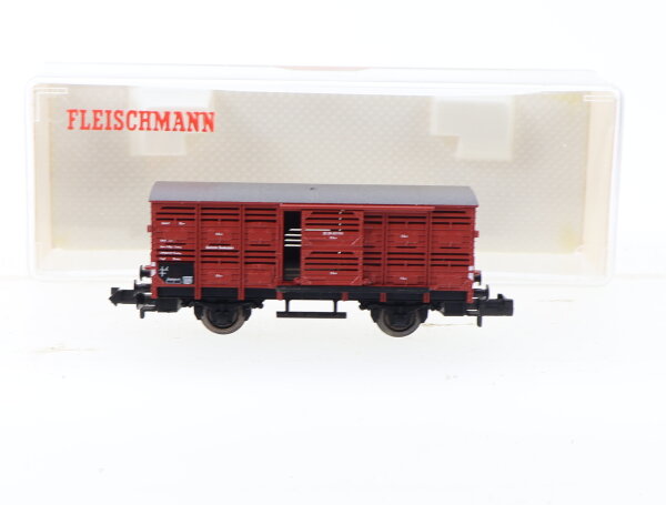 Fleischmann N 8354 Güterwagen Verschlagwagen Viehwagen DB / OVP