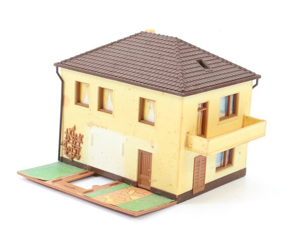 Vollmer N 12069 Gebäude Wohnhaus  mit Garage Stadthaus Siedlungshaus 1:160