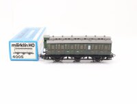 Märklin H0 4005 330/2 Personenwagen mit Bremserhaus 2. Klasse 330 Stg B3i grün