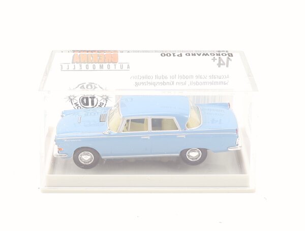 Brekina H0 15504 Modellauto Borgward Limousine P100 pastellblau 1:87 im Display