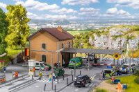 Faller H0 130783 Gebäude-Bausatz Grenzkontrollstelle Posten mit Schranken 1:87