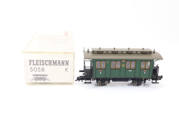 Fleischmann H0 5058 K Personenwagen Lokalbahnwagen 2./3. Klasse 37046 DRG NEM