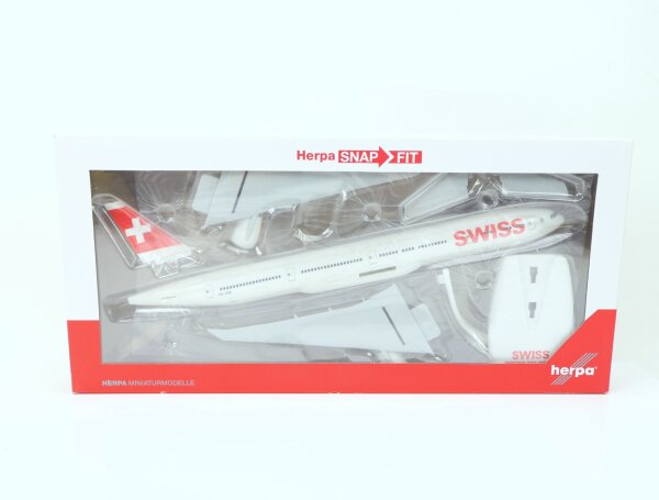 Herpa SnapFit 610698-001 Modellflugzeug Swiss Boing 777-300ER OVP 1:200