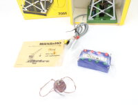Märklin H0 7051 elektrischer Kran Drehkran m. Hebemagnet u. Stellpult / OVP
