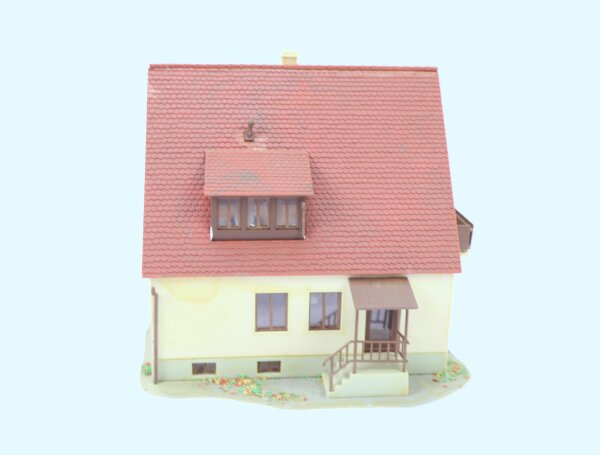 Kibri H0 Gebäude Wohnhaus Einfamilienhaus / gebaut