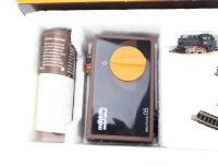 Märklin mini-club Spur Z 8909 S Startset 16-tlg. Güterzug mit Gleisoval u. Trafo