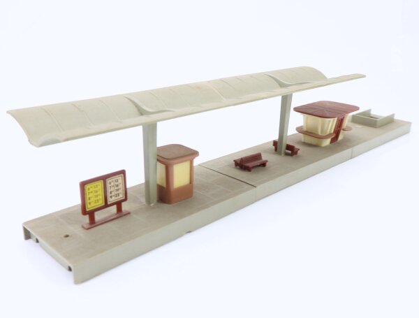 Kibri H0 Gebäude Bahnsteig mit Überdachung und Kiosk 1:87