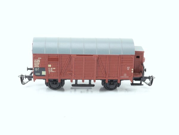BTTB TT gedeckter Güterwagen mit Bremserhaus116 3025-2 DR