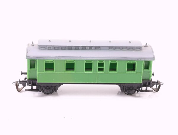 BTTB TT Personenwagen Umbauwagen grün
