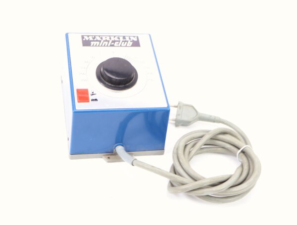 Märklin mini-club Spur Z 6711 Trafo Transformator Fahrregler 220V / 8-12VA