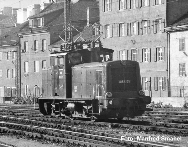 Piko H0 21047  E-Lok Rh 1067 ÖBB III