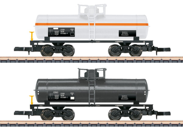 Märklin Spur Z 82524 Güterwagen-Set 2-tlg. Kesselwagen "VEB Deutzen" DR 1:220