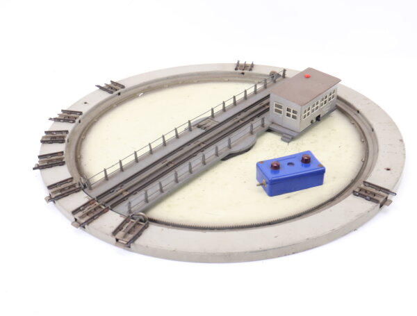 Märklin H0 7186 elektrische Drehscheibe mit Stellpult für M-Gleis / Blech