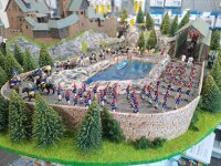 Kibri H0 Diorama Landschaft Burg "Falkenstein" mit Brücke, kleinem See u. Parade