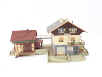 Faller H0 B-109 Gebäude Bahnhof Alpina-Hospiz mit Bahnsteigen