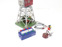 Märklin H0 7051 elektrischer Drehkran mit Hebemagnet und Stellpult