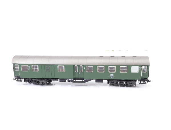 Märklin H0 4133 Personenwagen mit Gepäckabteil 2. Klasse 12 287-2 BDyg533 DB NEM