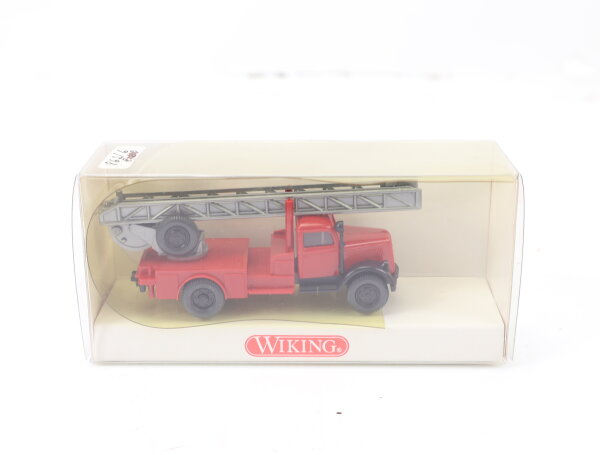 Wiking H0 860 01 25 Modellauto Post-Koffer-LKW MB L 6600 "DBP Bundespost" 1:87