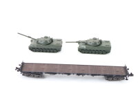 Fleischmann N 8286 Güterwagen Flachwagen Schwenkrungen + 2 Panzer 052-9 DB / OVP